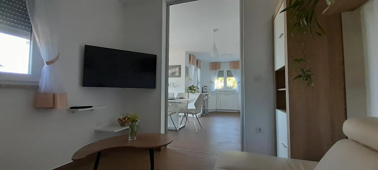 Apartment Sunrise Polje